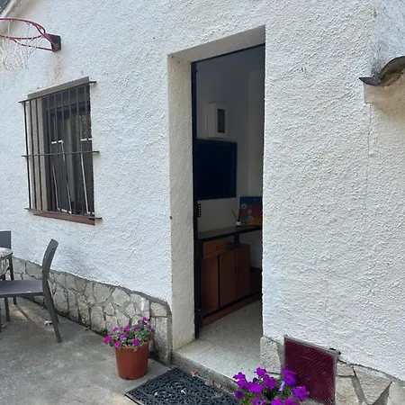 Can Ginesta Muy Feliz&tranquilo Feriehus *